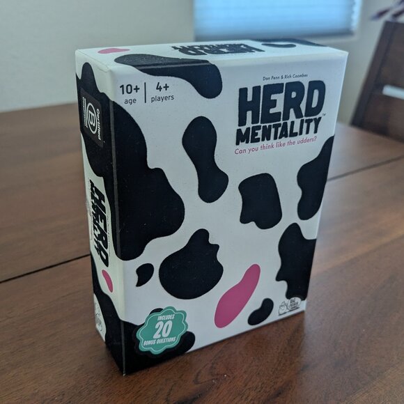 NEW Herd Mentality Udderly Hilarious Party Boardgame Easy Setup and Play - Picture 1 of 6